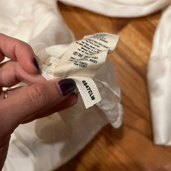 L'AGENCE Silk Long Sleeve Button-Up Top sz XS - Picture 7 of 7